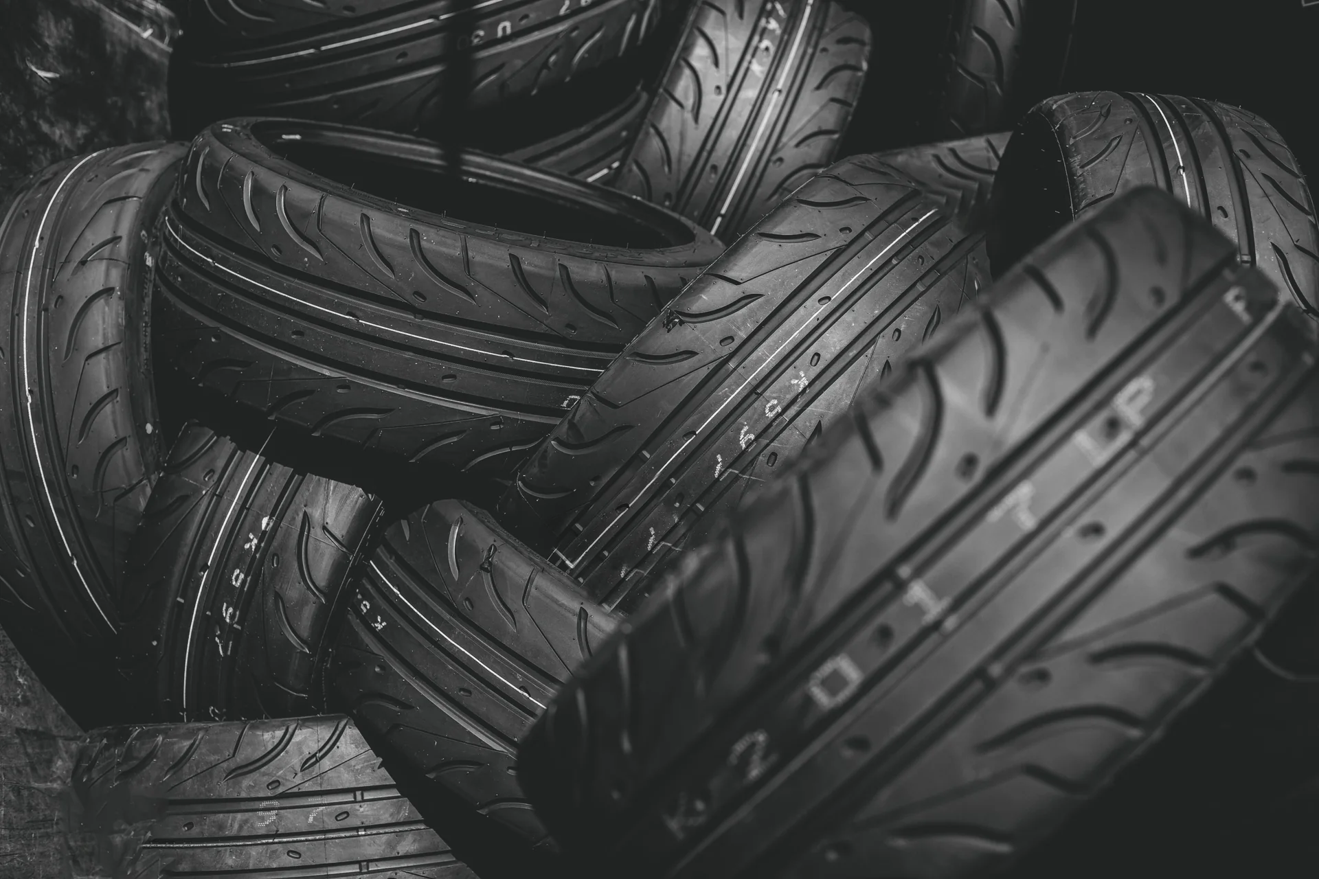 Drive Smarter with Tire Streets